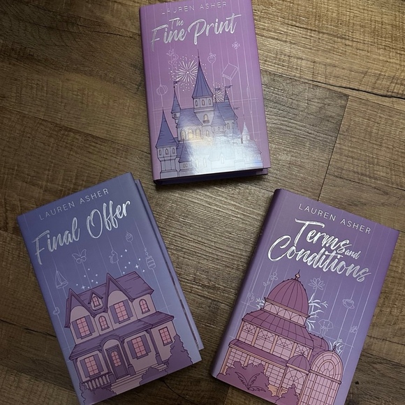 Fairyloot Dreamland Billionaires - Picture 2 of 9